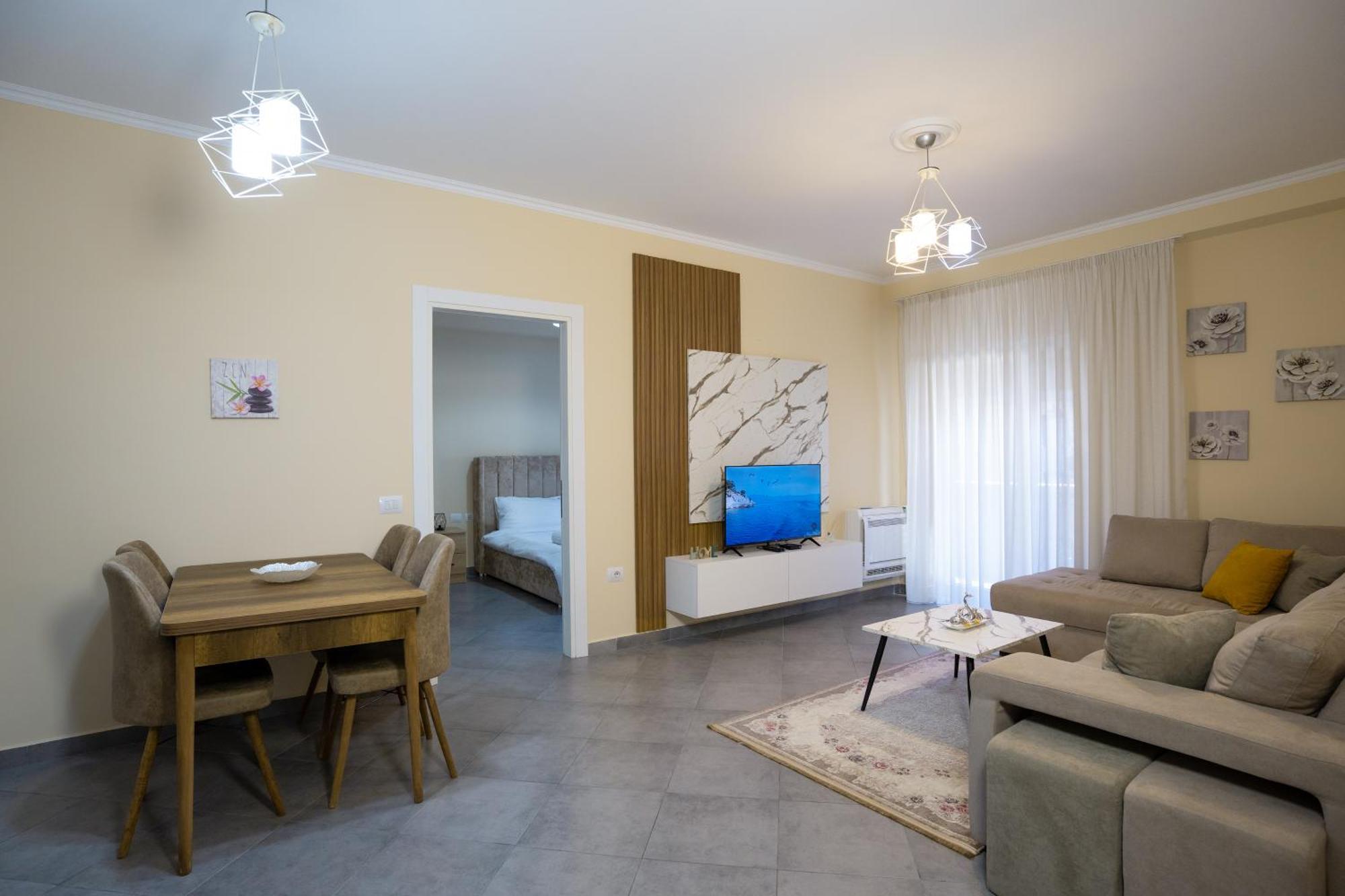 Luxe Apartment